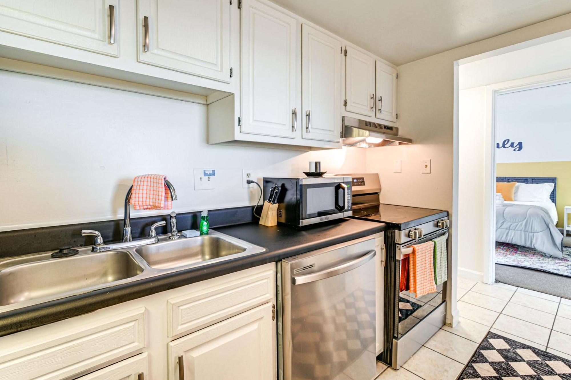 Updated Resort Condo, Walk To Myrtle Beach! Kültér fotó