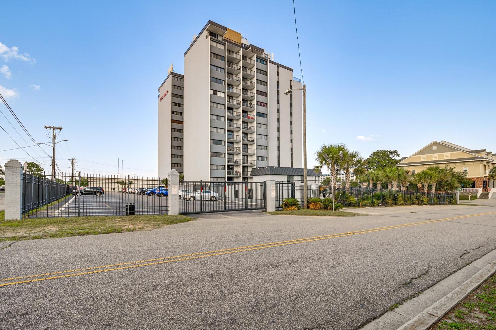 Updated Resort Condo, Walk To Myrtle Beach! Kültér fotó