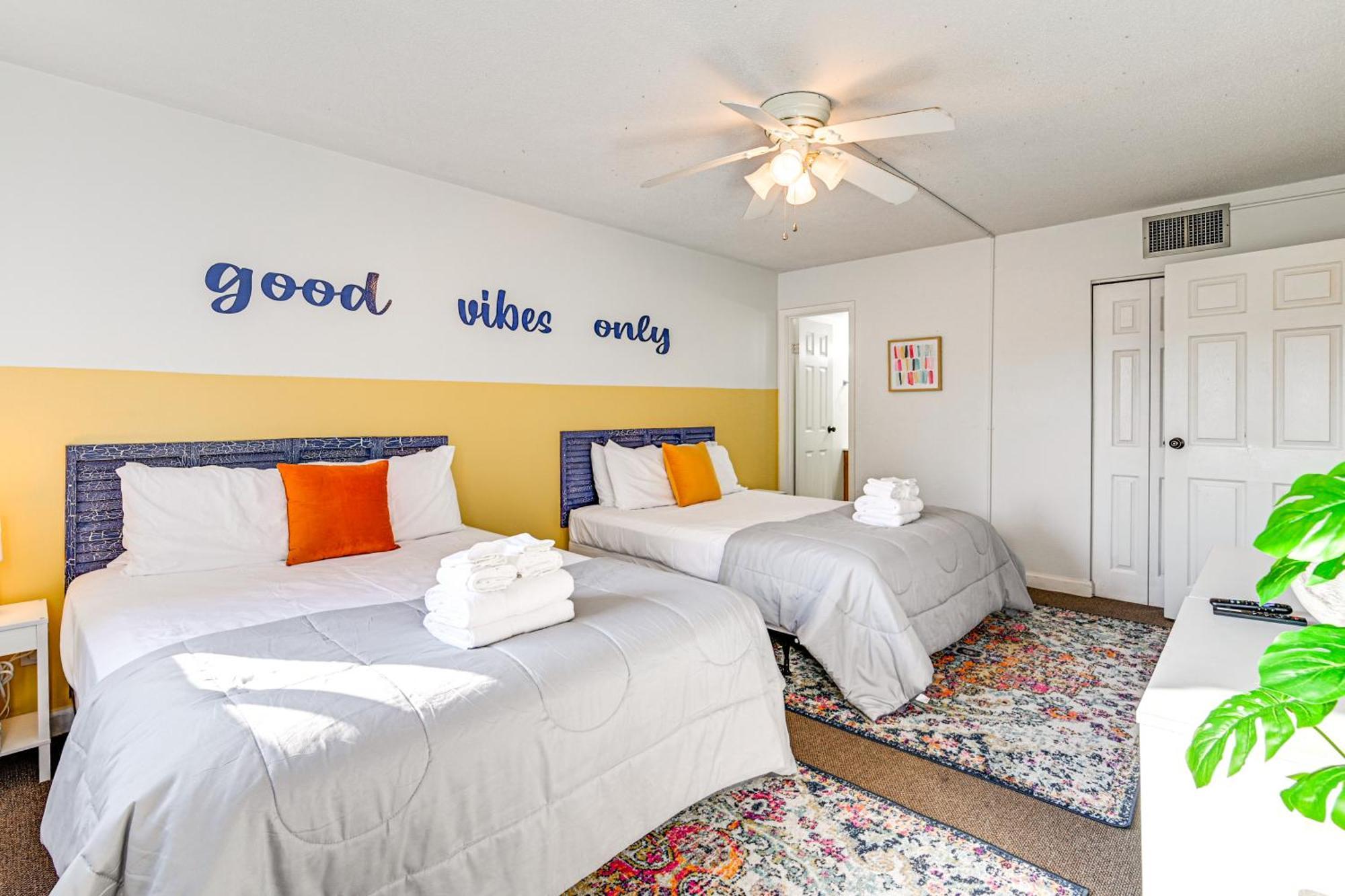 Updated Resort Condo, Walk To Myrtle Beach! Kültér fotó